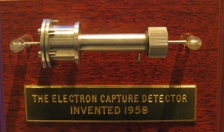 电子捕获探测器，1958年。学院收藏。James E. Lovelock提供。