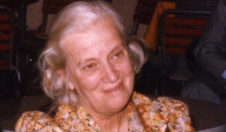 多萝西·霍奇金，1991年。